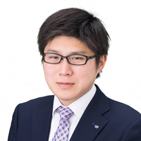 理事長　川村佐平治