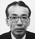 小泉一成